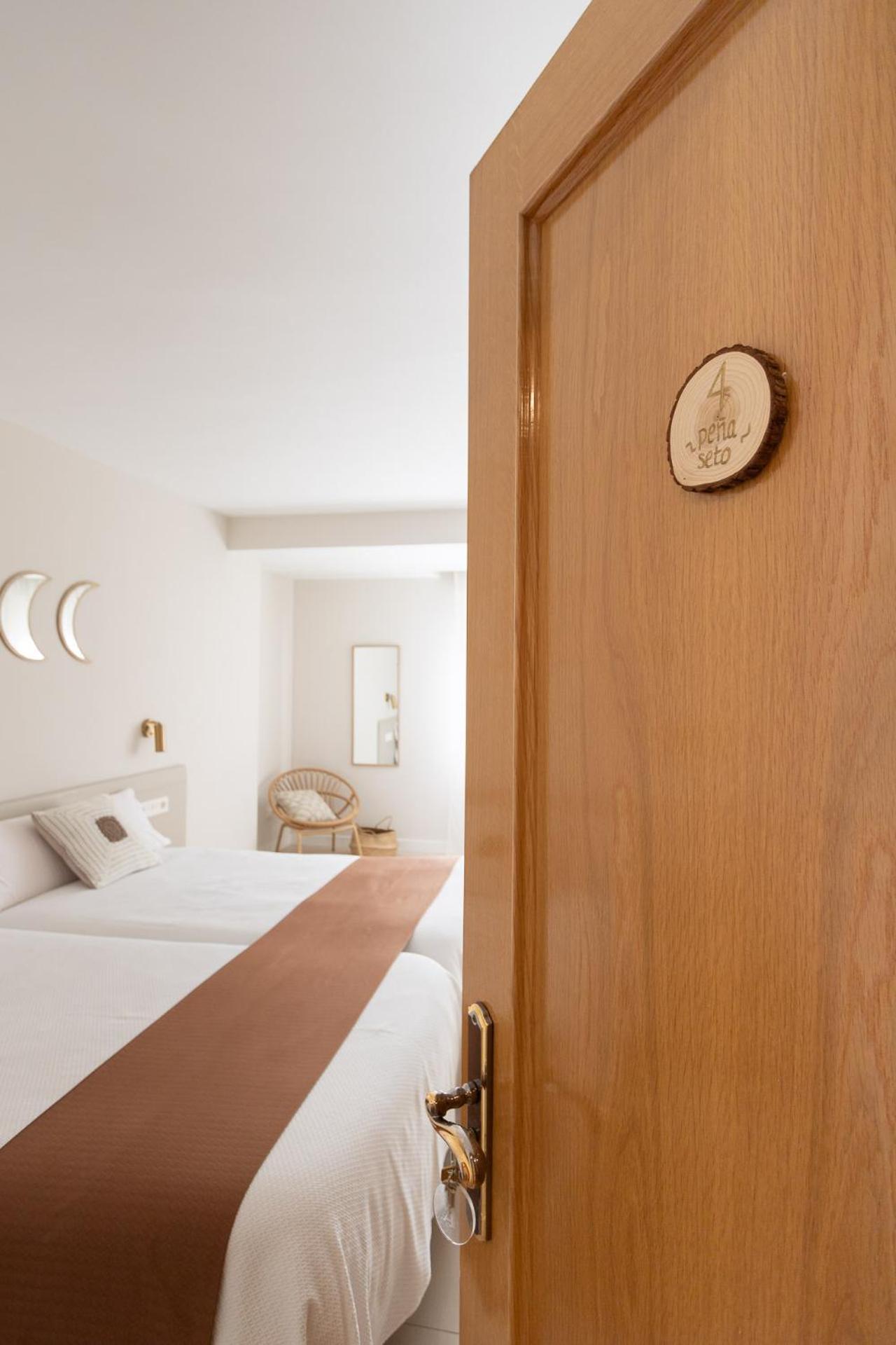 Hostal Lobrega Torrecilla en Cameros Ngoại thất bức ảnh