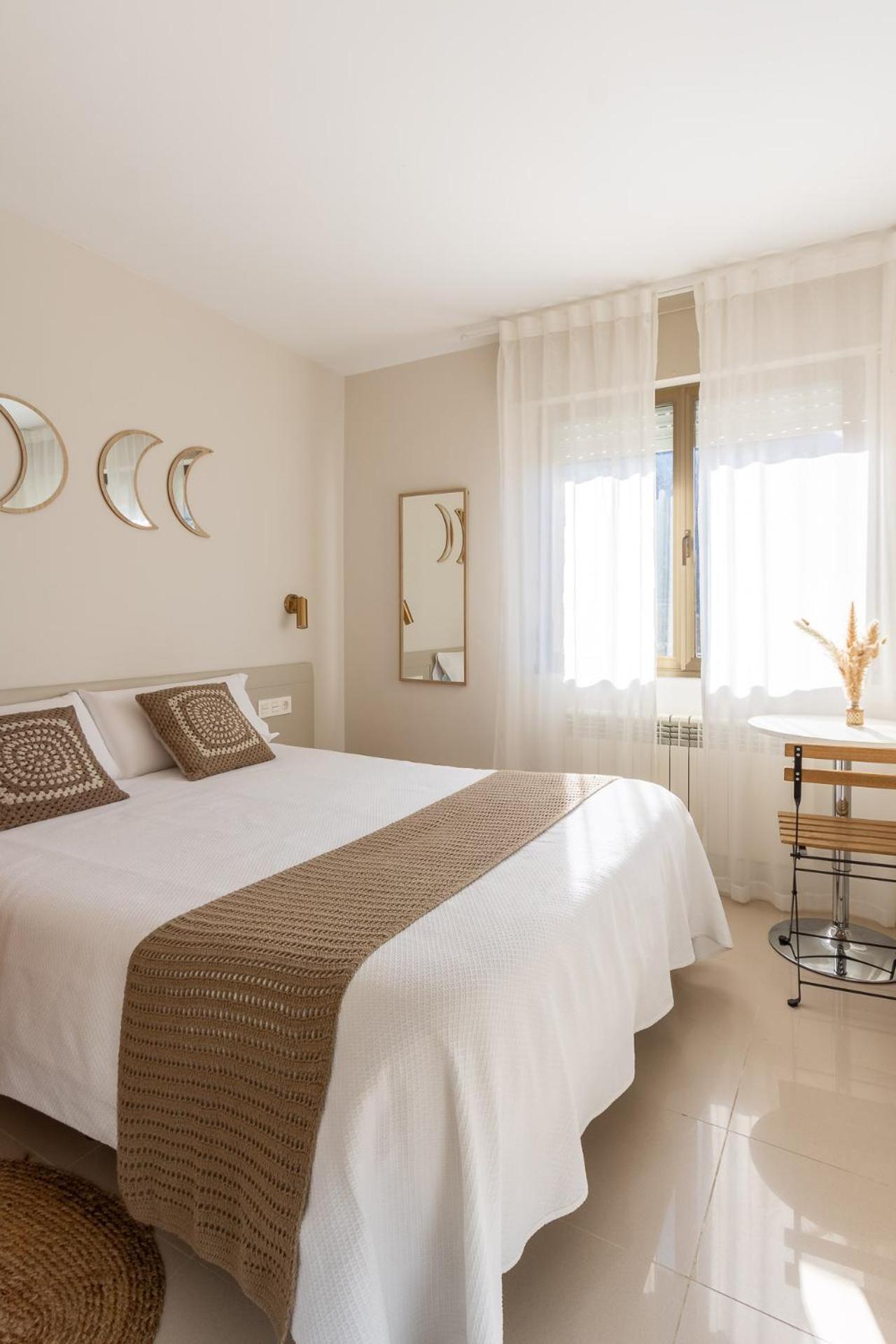 Hostal Lobrega Torrecilla en Cameros Ngoại thất bức ảnh