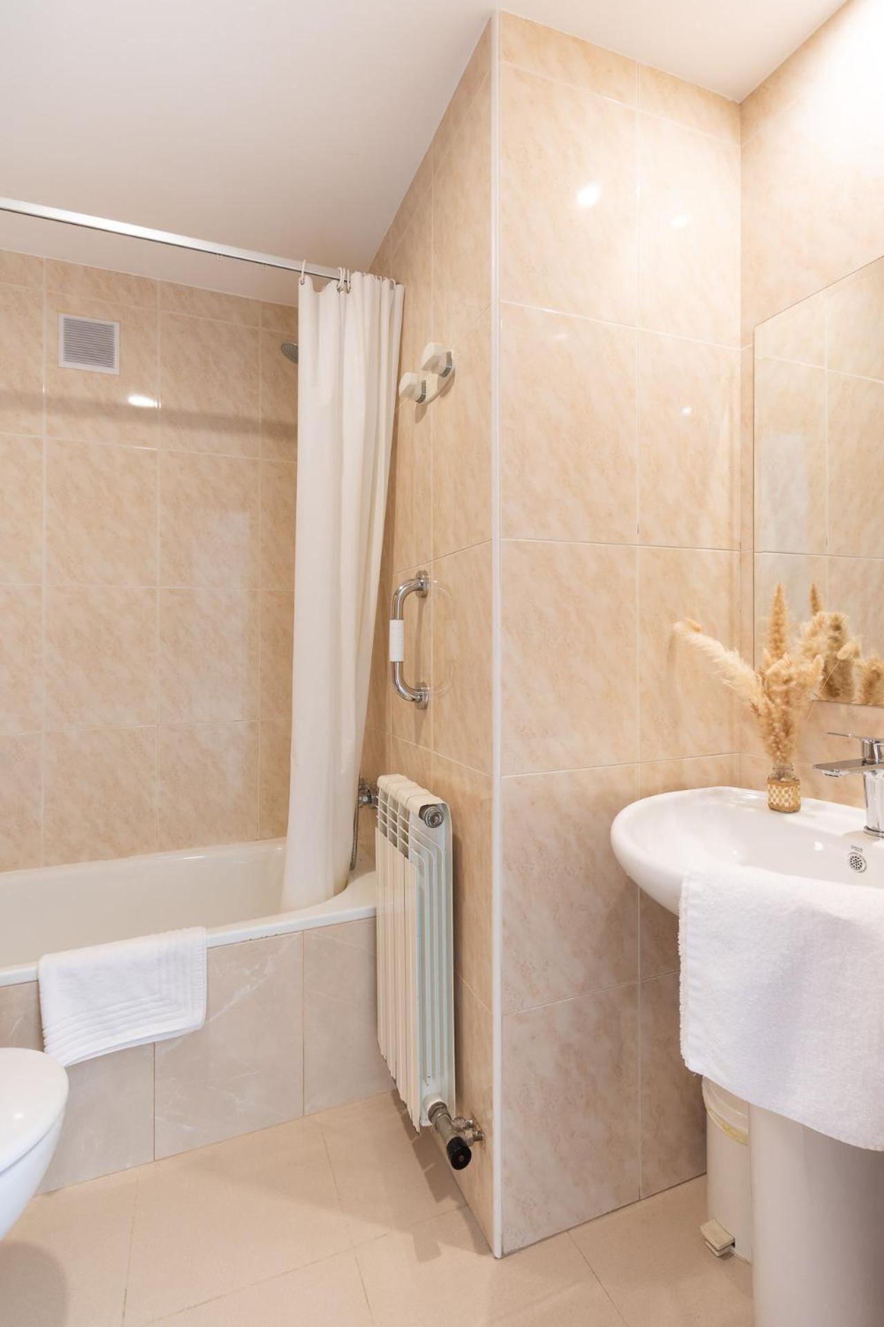Hostal Lobrega Torrecilla en Cameros Ngoại thất bức ảnh